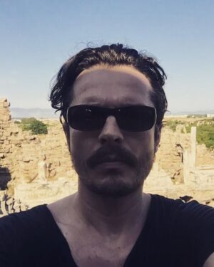 Hakan Eratik Instagram - Side Antik Tiyatro... #hakaneratik #erratic #turkish #turk #buralarhepbizim #burasıdabizim #thisisours #lailaheillallah #oyuncu #sinema #cinema #theatre #act #side #antalya #medeniyet