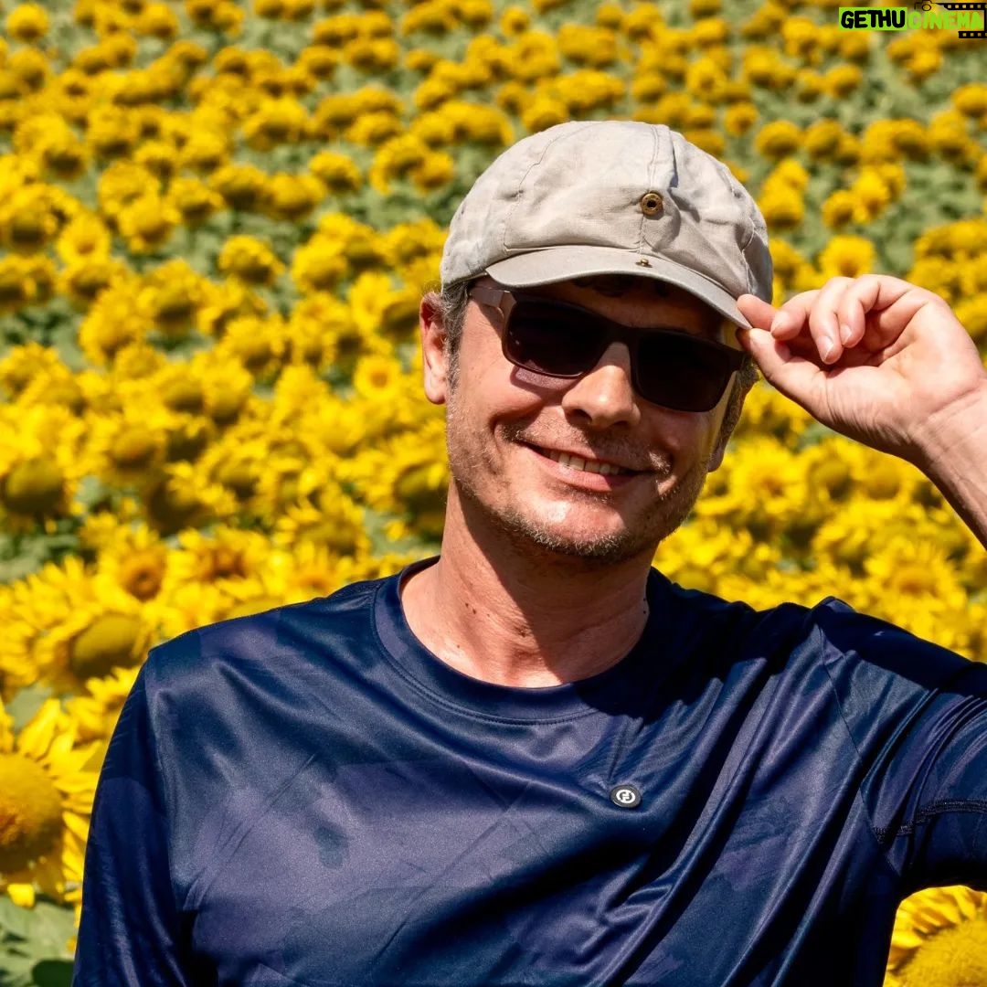 Hakan Eratik - 542 Likes - @beiniztv için çekilen 'Tek Yol Doğa' belgeselinin Trakya bölümünün sunuculuğunu yapmanın keyfini sizlerle paylaşmak isterim. Muhteşem fotoğraflar yönetmenimiz @vedat__atasoy a ait.
#günebakan #trakya #beiniztv #vedatatasoy #hakaneratik #kirklareli #tekirdağ #edirne #çanakkale #trak