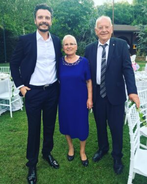 Hakan Eratik Instagram - #annembabam ❤️