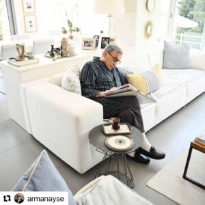 Haldun Dormen Instagram - #Repost @armanayse with @use.repost
・・・
Biz rutinlerimize sadık bi aileyiz! Yaşasın Haldun Dormen, yaşasın çengel bulmacaaaaa!!! ❤️
(O geldi, ev iyice şenlendi!!!!)
💕💕💕
@haldundormen @omerdormen #mami @osmanyilmaaz @maribel_baluyot #anton #metin #enver (📷 @alprkmlozkrkmz )