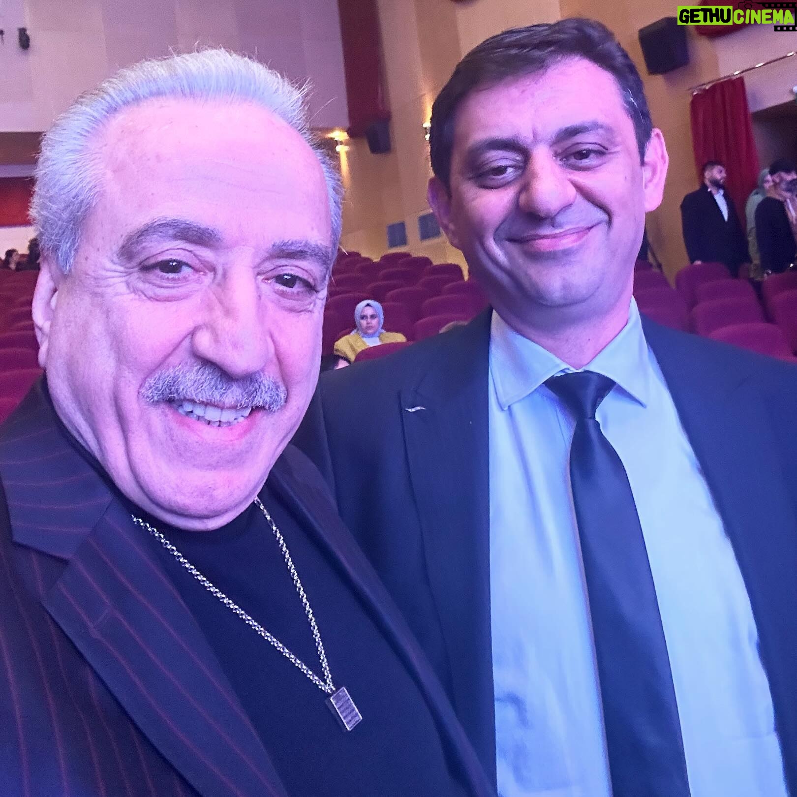 Halil İbrahim Kalaycıoğlu - 896 Likes - Silifke Em.müdürü ismail petek dostum misafirperverliğin,candan dostluğun için teşekkür ederim.iyiki varsın Allah yolunu açık eylesin.