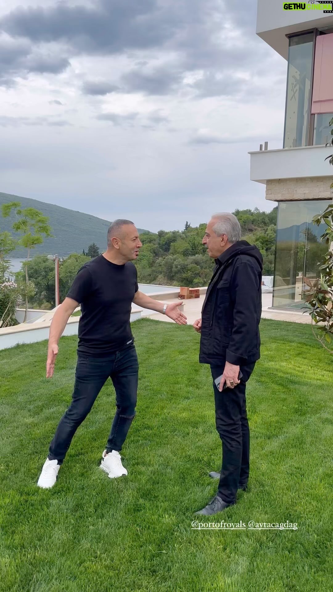 Halil İbrahim Kalaycıoğlu - 1.7K Likes - @portofroyals