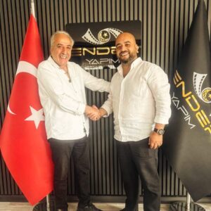 Halil İbrahim Kalaycıoğlu Instagram - Ender Küçük (Ender Yapım) ın yapımcılığında ve Serkan Özarslan’ın yönetmenliğini yapacağı  Geçmişin Kokusu adlı sinema filminin çekimleri Türkiye ve Makedonya ‘da yapılacaktır.Çok değerli sanatçı arkadaşlarımında görev aldıkları filmin anlaşmaları tamamlandı ve çalışmalar başladı çok güzel bir eser ortaya çıkacaktır.Hayırlı uğurlu olsun.