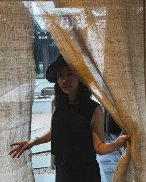 Han Ji-min Instagram - .
✨✨✨