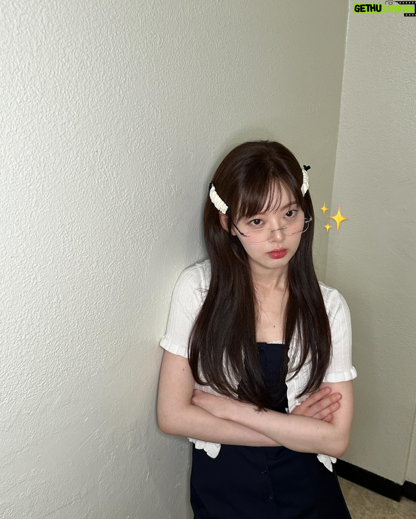 Han Su-ah - 69.8K Likes - 여름 너무 더워 🗯️⚡️🦭