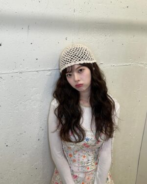 Han Su-ah Instagram - 배 포장지 아니라구욧 🙂‍↔️🍐!!!