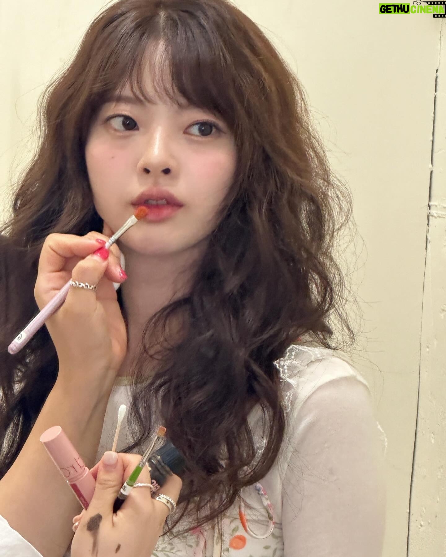 Han Su-ah - 67.8K Likes - 배 포장지 아니라구욧 🙂↔️🍐!!!