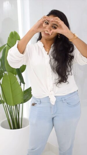 Haritha Nair Instagram - As I step into my journey as a bride-to-be, I want to celebrate love and my partner with a radiant smile. For my wedding, I wanted to smile the brightest. Quite honestly, I was feeling a bit self-conscious about my smile and I sought a change, and that’s when my orthodontist, @drkishordentistry, suggested Invisalign aligners for my transformation. Now, there’s no looking back! Amidst the celebrations, wedding planning, and festivities, I’m excited to shine the brightest on my wedding day, thanks to the predictable results of Invisalign. Join me as I share my smile transformation journey with Invisalign! 😊

#Ad #invisalignindia #invisalignpredictableresults #worldsmostadvancedtechnology #invisalignsmile #myInvisalign #17Msmilesworldwide