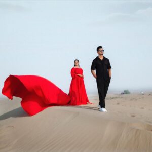 Haritha Nair Instagram - Calm to my chaos❤️ @sanoj_riyan 

Pc- @rawpicsphotography 
Make up- @zaad__dubai @zaad_makeover 
My outfit- @flying.art.dubai