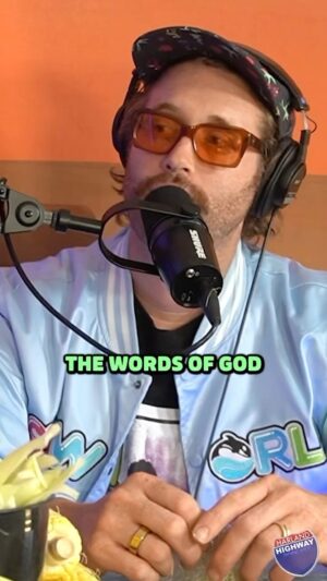 Harland Williams Instagram - Praying for more Harland Highway podcast on YouTube #pray #words @devryuniversity @cinnabon @lego @tylerperry @cindycrawford @teenagemillionaire @arbys