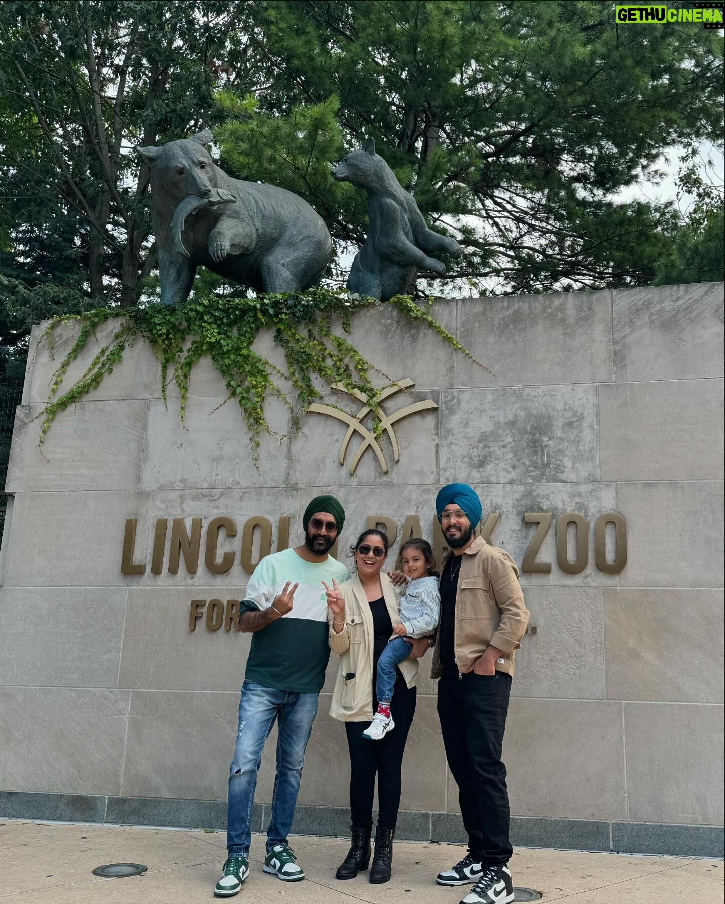 Harshdeep Kaur - 11.3K Likes - Family time in Chicago ❣️