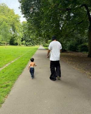 Harshvardhan Kapoor Instagram - Stroll in the park with VKA