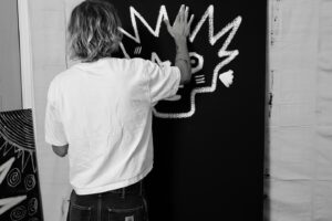 Hart Denton Instagram - Camera stills from video making “Angel”, 2024 - Oilstick on acrylic-painted canvas, 190.5 x 100.5 cm / 75 x 39.5 inches 🎥 @elyseesanville @leicacamerausa