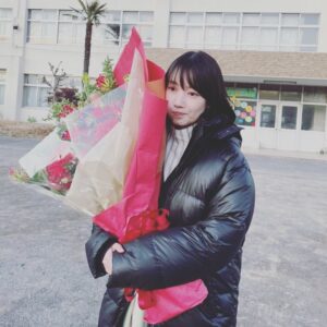 Haru Instagram - 愛しい嘘
ありがとうごさいました。
痛みながらも愛を貫こうと手をとった2人。
終わりにいただいた花束の重みは、
望緒と中野の愛そのものだったのかもしれないですね。