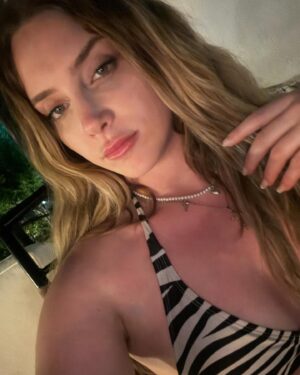 Hayal Köseoğlu Instagram - Birikmiş selfie arşivi   2 pov