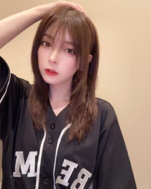 Hazuki Kimura Instagram - ⚾️⚾️
バッティングセンター行きたい

#野球の日