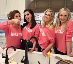 Actress Heather Dubrow HD Instagram Photos and Wallpapers August 2024