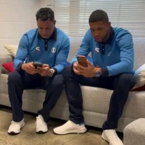 Hebert Conceicao Sousa Instagram - Nada como a moral de campeões antes de entrar no ringue, né? Wanderley Pereira, que disputará a semifinal na categoria peso médio, e pode já garantir pódio para o Brasil, recebeu uma ligação de ninguém menos que o fenômeno Popó e campeão olímpico Herbert Conceição! 😮‍💨 E a dica de ouro é: se faltar força, vai na raça. Às 16h36, Gustavo Villani se junta aos comentaristas para narrar essa disputa. Manda brasa, Brasil! 🔥