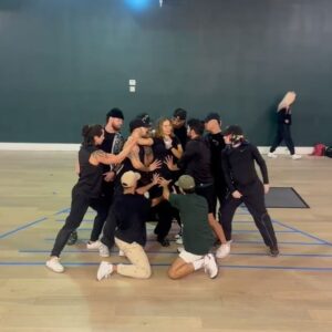 Hector "Ektor" Silva Instagram - [Swipe to watch the performance] Another one for the books with one of my favorite artists @anitta 👑🇧🇷! 
Special shout out to choreo. @alexnavac & asst. @josephine_remy what a pleasure working with you two, you guys are amazing! Thank you🔥🙏🏽 

Forever grateful to @houseofsam.la for another epic @premiolonuestro with some incredible individuals! 🙌🏽🙌🏽🙌🏽🫶🏽

#Anitta #PremioLoNuestro #Dancer #LiveTV #Perform #OjosDeViento #Brazil #Boricua