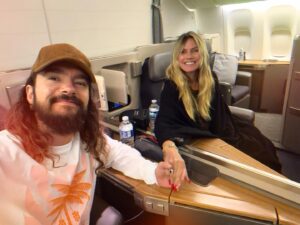 Heidi Klum Instagram - Up up and away ❤️