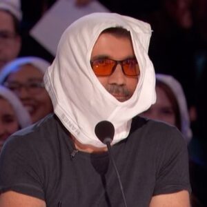 Heidi Klum Instagram - POV you just broke a Guinness World Record with underwear on your head… 😜🩲 #AGT