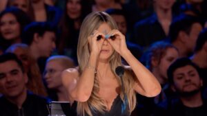 Heidi Klum Instagram - Gold Medal worthy 🥇🤣 Somebody get the Black Peppers to the Olympics! #AGT