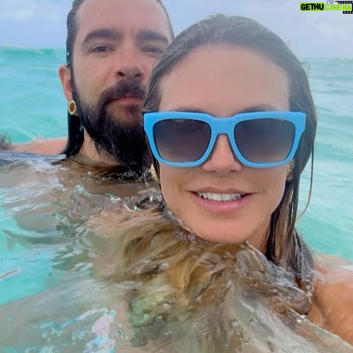 Heidi Klum - 3 Likes - ☀️🐠👙🏝️🍹🥰❤️🔥
📸 @tomkaulitz ❤️