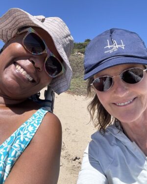 Helen Hunt Instagram - Bestie since 7th Grade. 

i love you “T” ❤️