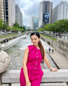 Actress Helly Shah HD Instagram Photos and Wallpapers July 2024