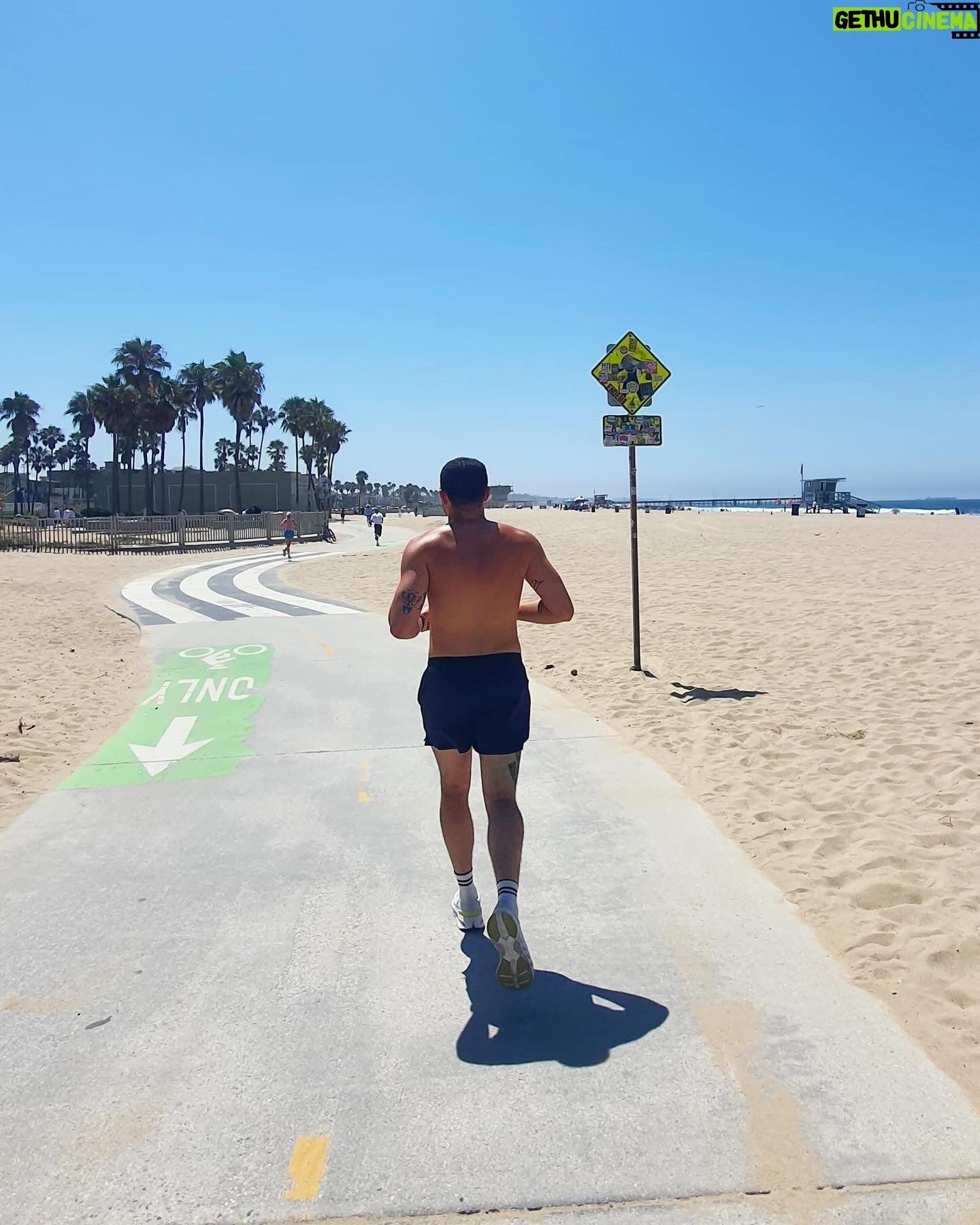 Henry Golding - 24.3K Likes - Venice boardwalk steez @banditrunning 🏃🏻