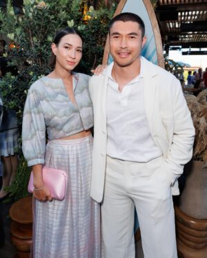 Henry Golding Instagram - Beautiful sunset evening in Malibu with @giorgioarmani ♥️ thank you for the memories! 🙌🏼