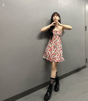 Heo Young-ji Instagram - こんかいわOSAKAだ！！！いきましょう❤️