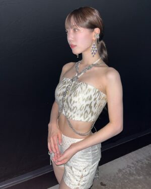 Heo Young-ji Instagram - .
Tokyo #KARASIA2024 めっちゃ楽しかったよ
わたしのデビュー10しゅうねんをいわってくれてもありがとうございます ❤️
いまからOskaだ！！まってね❤️
도쿄 카라시아2024 완전 즐거웠어요
영지의 데뷔10주년도 축하해줘서 너무 고맙습니다!
이제 오사카다! 기다려줘!!