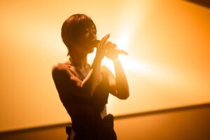 Hikaru Utada Instagram - NHK 「ライブ・エール2023」に出演させていただきます🧟‍♀️✨

8月12日（土）午後7:30～8:45/午後9:00～10:00 放送！

内村光良さんと24年前にお会いした時はお互い「笑う犬」の着ぐるみ姿だったから、普通の人間の格好で会うの今回が初めてだったんだ🤣

Some snaps from the TV show I’m appearing on this Saturday (12th August) on NHK. The last time I met Uchimura-san was 24 years ago and we were both in full body dog costumes so this was the first time we met looking like humans🤣