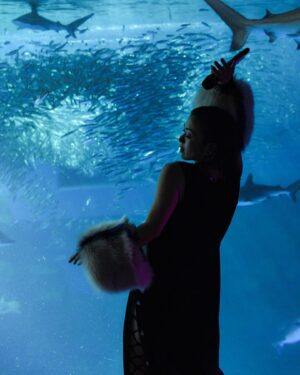 Hikaru Utada Instagram - Let’s dance 💃🏻 

https://spoti.fi/HikaruUtadaVideoSingle

#Spotify
#GoStream