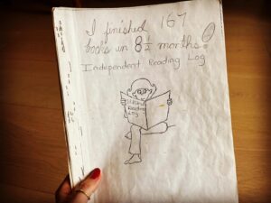 Hikaru Utada Instagram - 「８ヶ月半で167冊読破した！」 NYの実家の荷物整理したら小学校2年生の時のリーディングジャーナルが出てきた。子供向けの小説毎日一冊読んでる時期とかもあってビビる、記憶してたよりさらにナードだった😅

Found my 2nd grade Reading Log while sorting through stuff in my childhood home in NY. At times I was doing a novel a day, how the hell?!😅 I was a bigger nerd than I thought…