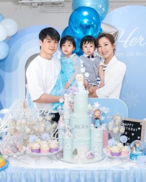 Him Law Instagram - 我們家的珍珠4歲了，爸爸媽媽祝你生日快樂，健康❤️開心❤️幸福❤️
爸爸媽媽心中，你永遠是上天賜給我們最珍貴的禮物🎁，是爸媽心中永遠的小公主，你常常指着媽媽的肚子說：心心以前住在這裡，我喜歡這裡⋯⋯❤️❤️❤️
謝謝你寶貝，謝謝你做我們的女兒，我們很愛你👧🏻👧🏻👧🏻😘😘😘
@lawhimmm 

謝謝 @mrtreegroup @oballoon_hk 為珍珠舉辦了這麼精緻的公主主題生日patry，好玩🎉好睇🤩好食😋 #mrtreegroup #oballoonhk 

謝謝每位到來的朋友，希望大家都玩得開心䀆興❤️❤️❤️
Thx 艾迪姨姨做的蛋糕 ❤️真係好靚❤️#highdcakesugarart 😍😋