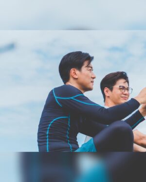 Him Law Instagram - 2024 年有個不錯的開始，分享給大家《婚後事》拍攝時的記錄。拍攝時非常投入，每天沈醉在劇本當中，大家無分彼此，為這劇集作出百分百努力。
最近忙於宣傳和拍攝，非常充實，很感謝大家喜歡《婚後事》。接下來的時間我會用心演出，照顧好家庭，為大家創造更多更好的角色，我們下次見。

#婚後事#
@chenchiyiu @lokyilai @laiwinki 
@wongmanyik @lawjoey 
@apelink
