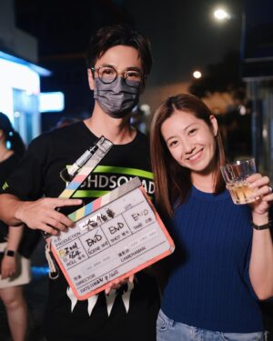 Him Law Instagram - 2024 年有個不錯的開始，分享給大家《婚後事》拍攝時的記錄。拍攝時非常投入，每天沈醉在劇本當中，大家無分彼此，為這劇集作出百分百努力。
最近忙於宣傳和拍攝，非常充實，很感謝大家喜歡《婚後事》。接下來的時間我會用心演出，照顧好家庭，為大家創造更多更好的角色，我們下次見。

#婚後事#
@chenchiyiu @lokyilai @laiwinki 
@wongmanyik @lawjoey 
@apelink