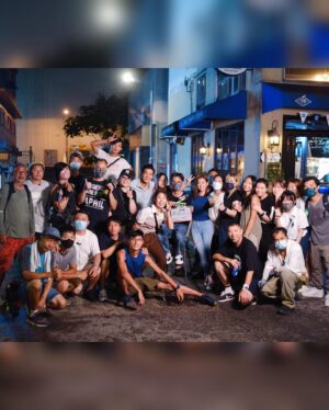 Him Law Instagram - 2024 年有個不錯的開始，分享給大家《婚後事》拍攝時的記錄。拍攝時非常投入，每天沈醉在劇本當中，大家無分彼此，為這劇集作出百分百努力。
最近忙於宣傳和拍攝，非常充實，很感謝大家喜歡《婚後事》。接下來的時間我會用心演出，照顧好家庭，為大家創造更多更好的角色，我們下次見。

#婚後事#
@chenchiyiu @lokyilai @laiwinki 
@wongmanyik @lawjoey 
@apelink