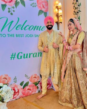 Himanshi Parashar Instagram - Last #sahanday post from #sahan and #guran 
Thanks for your love and support for our jodi and our show.❤️
We love you and will miss posting for you (our fans) as much as you are going to miss us.🤗🤗