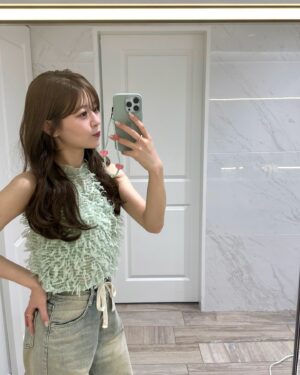 Hina Ishizaki Instagram - ⁡
今年の夏はロングヘアで🐩🍃💚