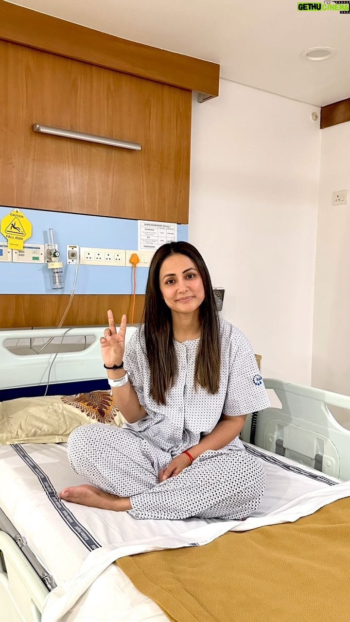 Hina Khan - 2.7 Million Likes - This award night, I knew about my cancer diagnosis, but I made a conscious choice to normalise
it - not just for myself, but for all of us.
This was the day that changed everything, it marked the beginning of one of the most challenging phases of my life.
So Let’s do some affirmations.
We become what we believe in and I have decided to take this challenge as an opportunity to reinvent myself, again. I have decided to keep the spirit of positivity as the first tool in my toolkit. I choose to Normalise this experience for me and I have consciously decided to manifest the outcome I desire. For me ..my work commitments matter. For me my motivation, passion and art matters. I refuse to bow down. This award that I received right before my first chemo was not my motivation alone, infact I attended this event to reassure my self that I am living up to the benchmark, I have set up for myself.
MIND OVER MATTER.
I attended the event and went straight up to the hospital for my first chemo.
I humbly urge everyone out there too to first Normalise the challenges of your lives then set goals for yourself and try to live up to them all along the way. No matter how hard. Never back down. Never give up.
#ScarredNotScared #TheGirlWhoNeverGivesUp #AWindowToMyJourney #DaddysStrongGirl #onedayatatime