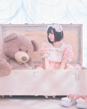 Hina Koyama Instagram - うまれたよッ❕

 #ひなちゃんのおたんじょうびかい