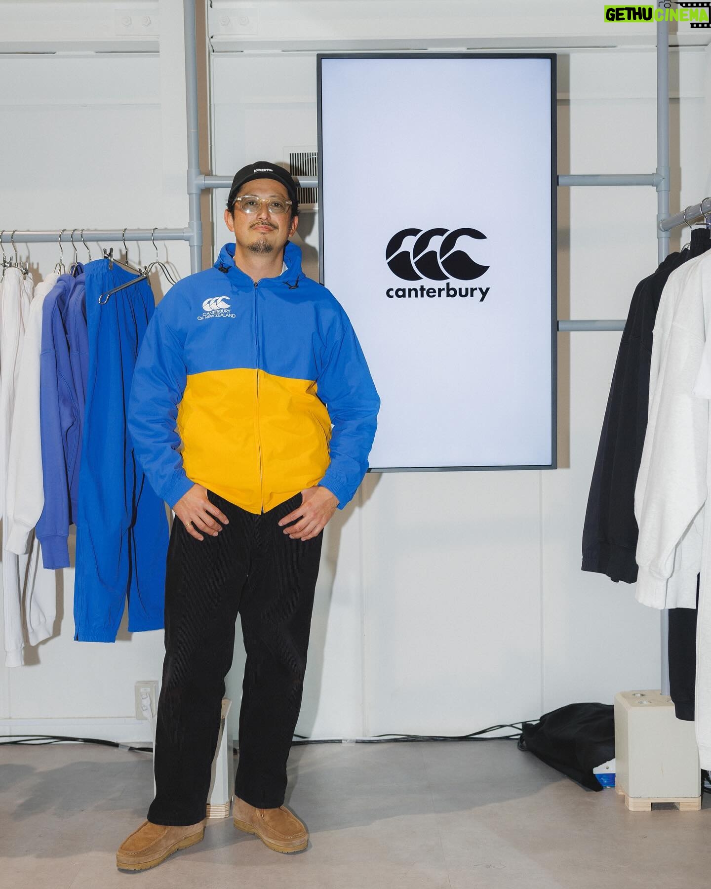 Hiroyuki Ikeuchi - 2.7K Likes - 先日、ゴールドウインの合同展示會に行ってまいりました!
今回もびっくりするような素材展開のものや、canterburyのスエットのセットアップもHELLY HANSENのセイリングジャケットも良かったなー
#pr
