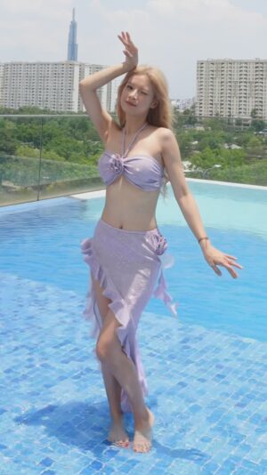 Hoàng Yến Chibi Instagram - 🔥 Có ai hóng video hướng dẫn nhảy Sốc Nhiệt của Yến hong nhỉ? #hoangyenchibi #hycb #trend #viral #fyp #xuhuong #foryoupage #dance #SocNhiet