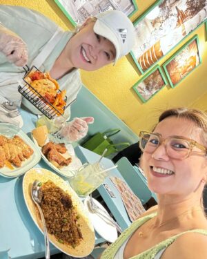 Hong Huifang Instagram - 开心❤️
@mndlmummy