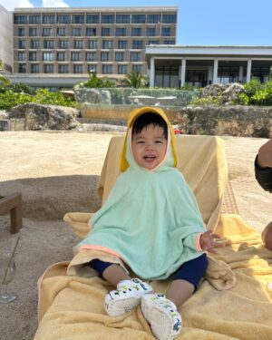 Hong Hyun-hee Instagram - 듄바미 망고쥬스먹고 기분좋아졌으😁