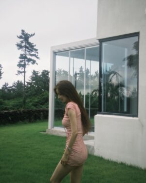 Hong Ji-yoon Instagram - 
