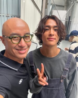 Hong Seok-cheon Instagram - 나의 픽은 언제나 옳다  경리단길 동생가게서 처음 본 태준이  모델지망으로 서울에 올라온 이 아이를 처음봤을때 심장이 뛰었다  이렇게 매력있게 생긴애를 얼마만에 본걸까  나의 20대시절  좋아했던 일본배우 홍콩배우들을 묘하게 섞어놓은 흔치않은 얼굴  이제 당당히 대한민국 탑모델이되고  새로운 브랜드의 메인모델로 첫촬영을 한다  배우로도 엄청난 잠재력을 가진 태준이의 내일이 기대된다  보석 홍태준 흥해라  #홍태준  #해베츠 #hevets  브랜드 모델선정에 내 입김이 결정적인건 안비밀 ㅎㅎㅎㅎ  #홍선표  @hevets.official